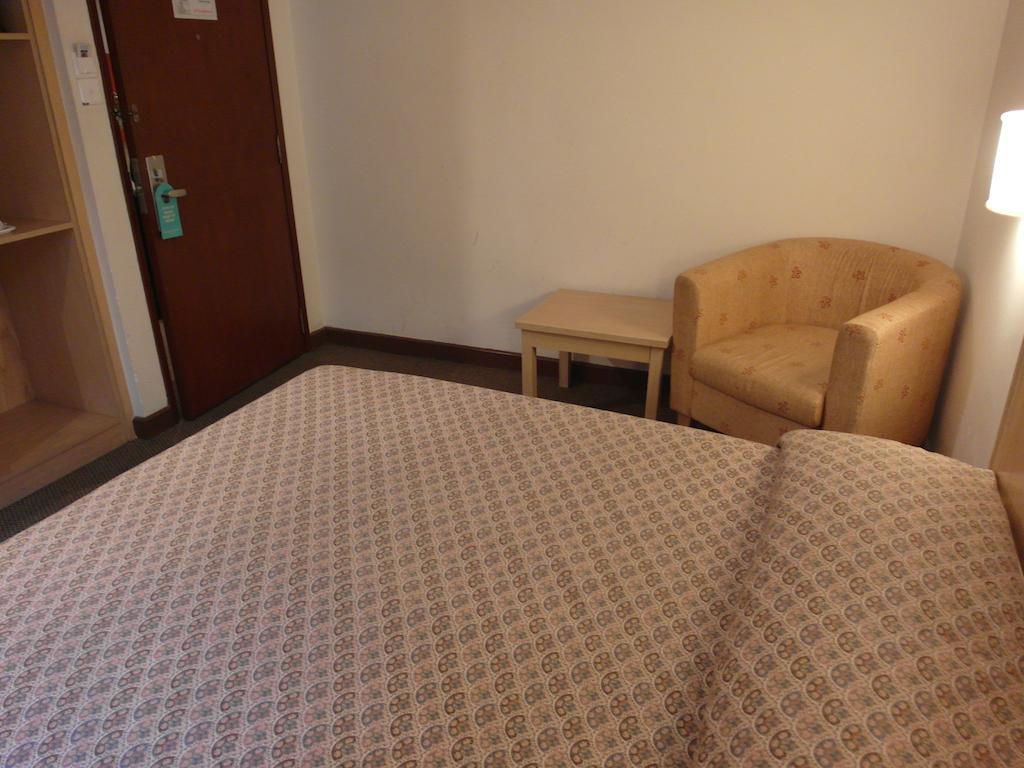 Mandarin Pacific Hotel Kuala Lumpur Rum bild